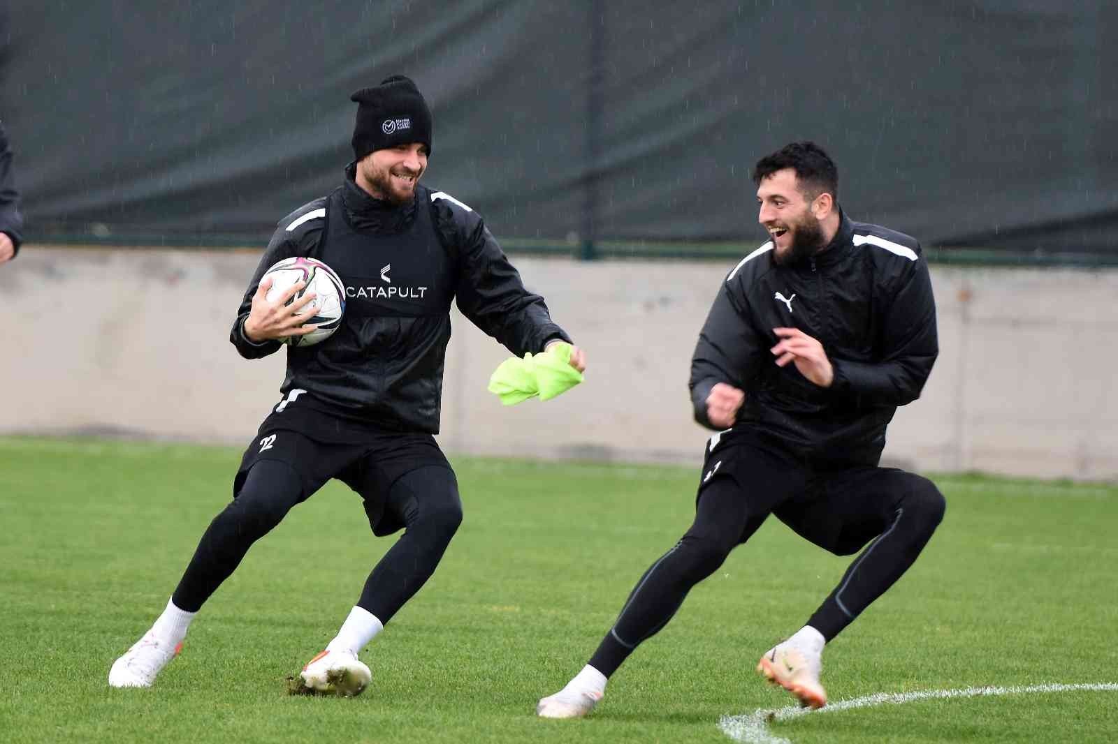 Manisa FK maç saatini beklemeye başladı