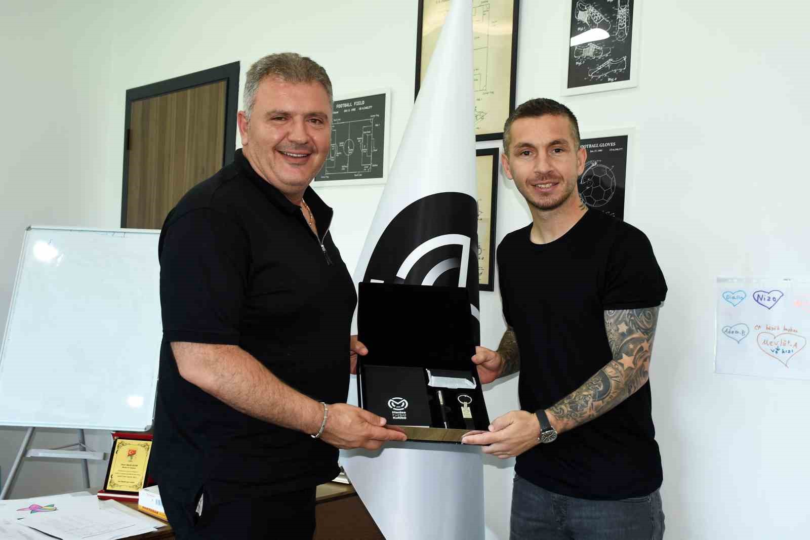 Manisa FK’da Adem Büyük ile yollar ayrıldı