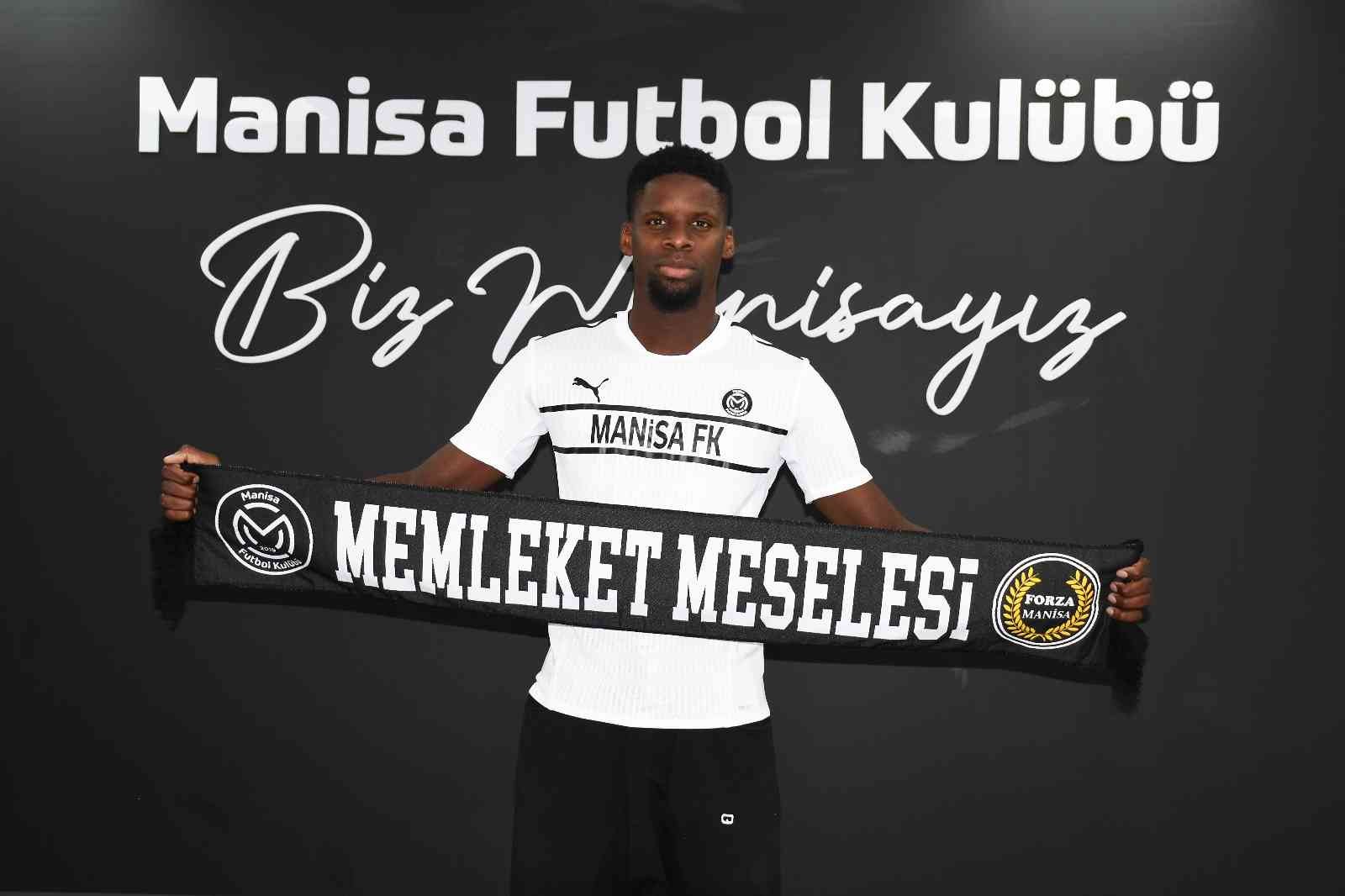 Manisa FK’ya Fransız savunmacı