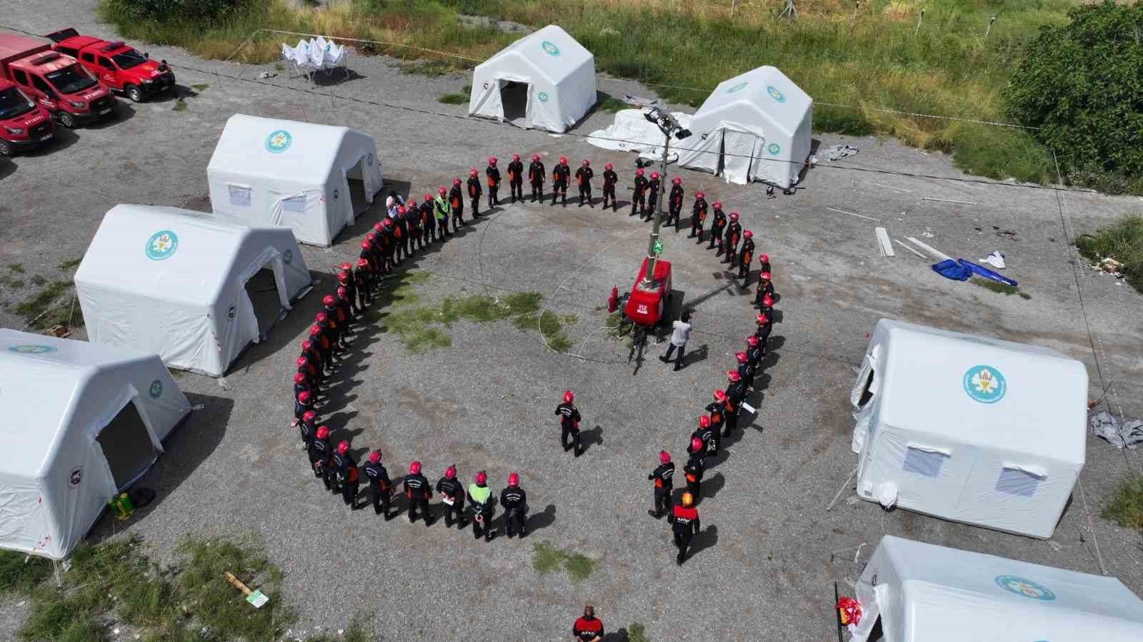 Manisa İtfaiyesi akreditasyon sınavını geçti