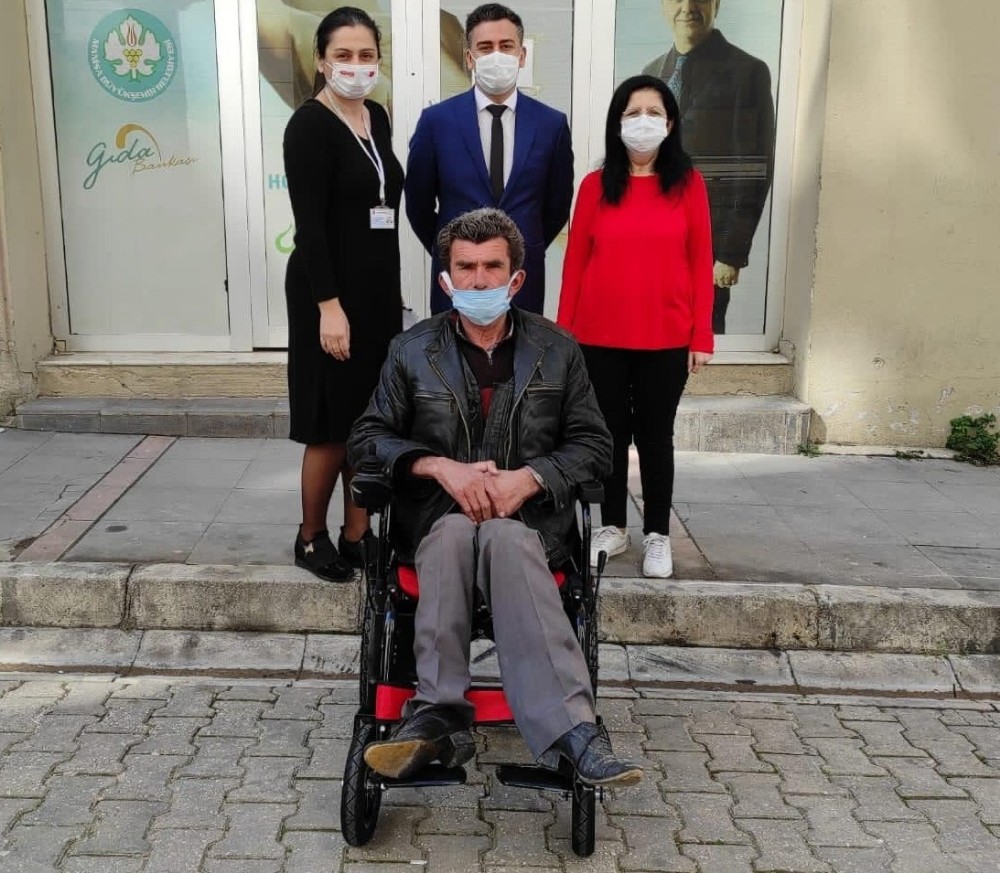 Manisa’da 230 engelliye akülü tekerlekli sandalye desteği