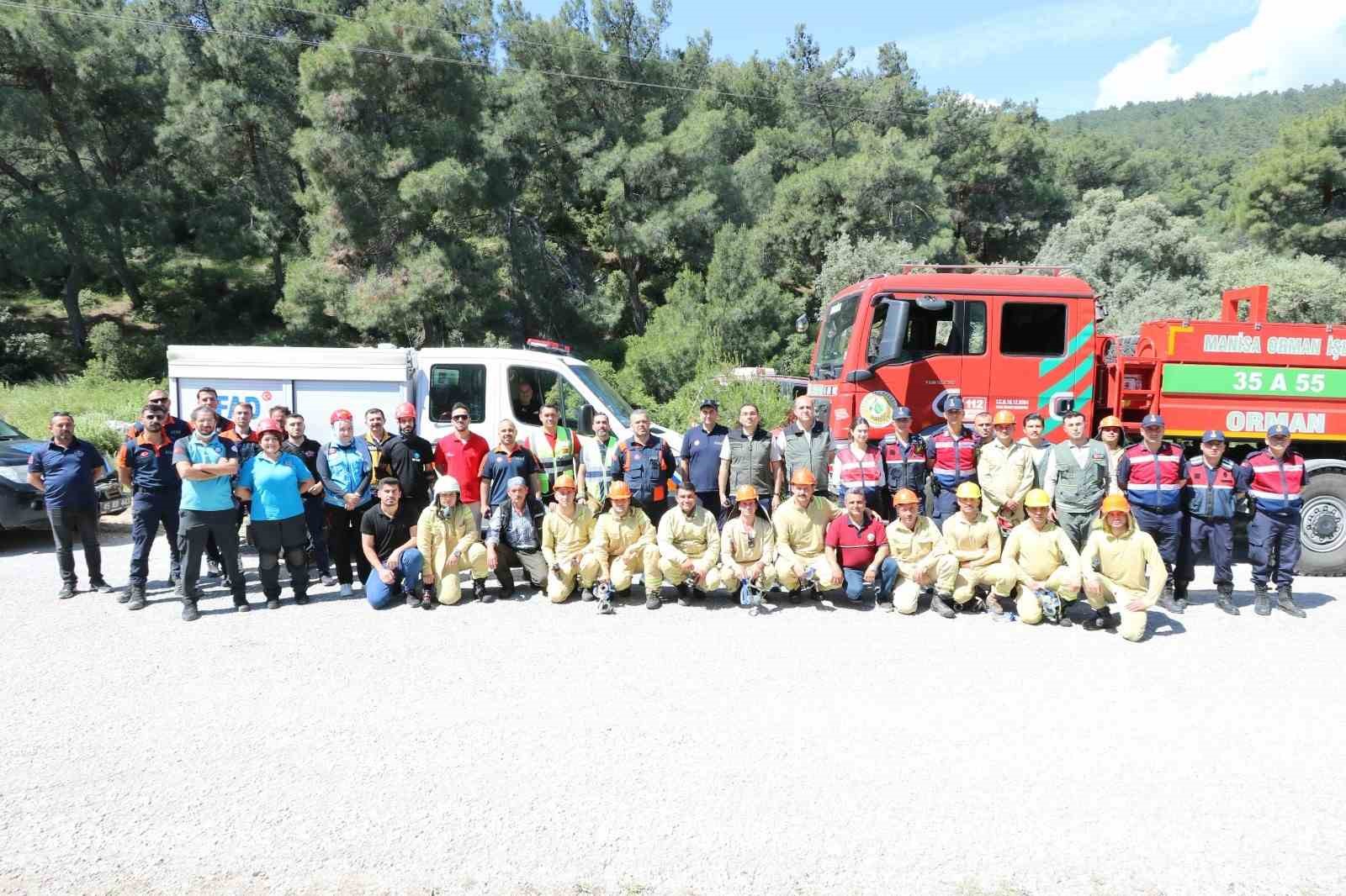 Manisa’da 5 ilçede eş zamanlı orman yangını tatbikatı gerçekleştirildi