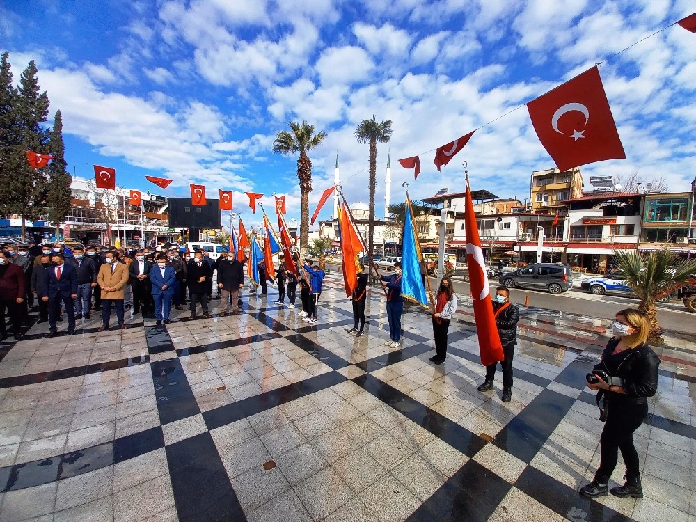 Manisa’da Çanakkale Zaferinin 106. yılı kutlandı