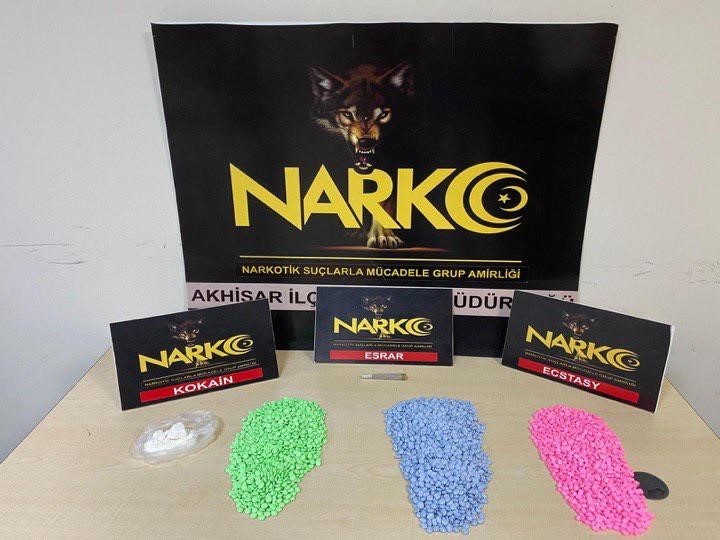 Manisa’da uyuşturucu tacirlerine geçit yok
