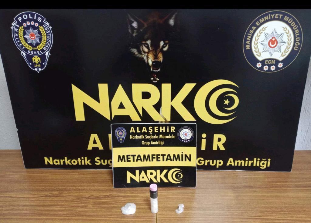 Manisa’da uyuşturucudan 2 tutuklama