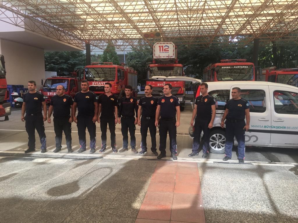 Manisa’dan Marmaris’e takviye ekip