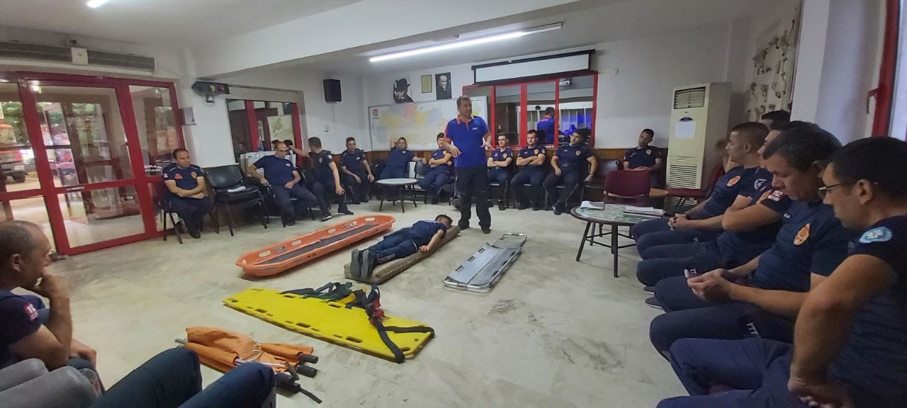 Manisa’dan dünya standartlarına uygun arama kurtarma ekibi