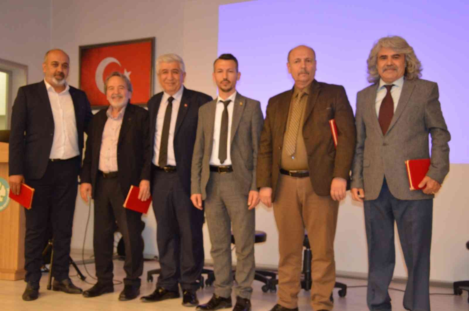 Manisalı kuaförlere hem eğitim hem görsel şov