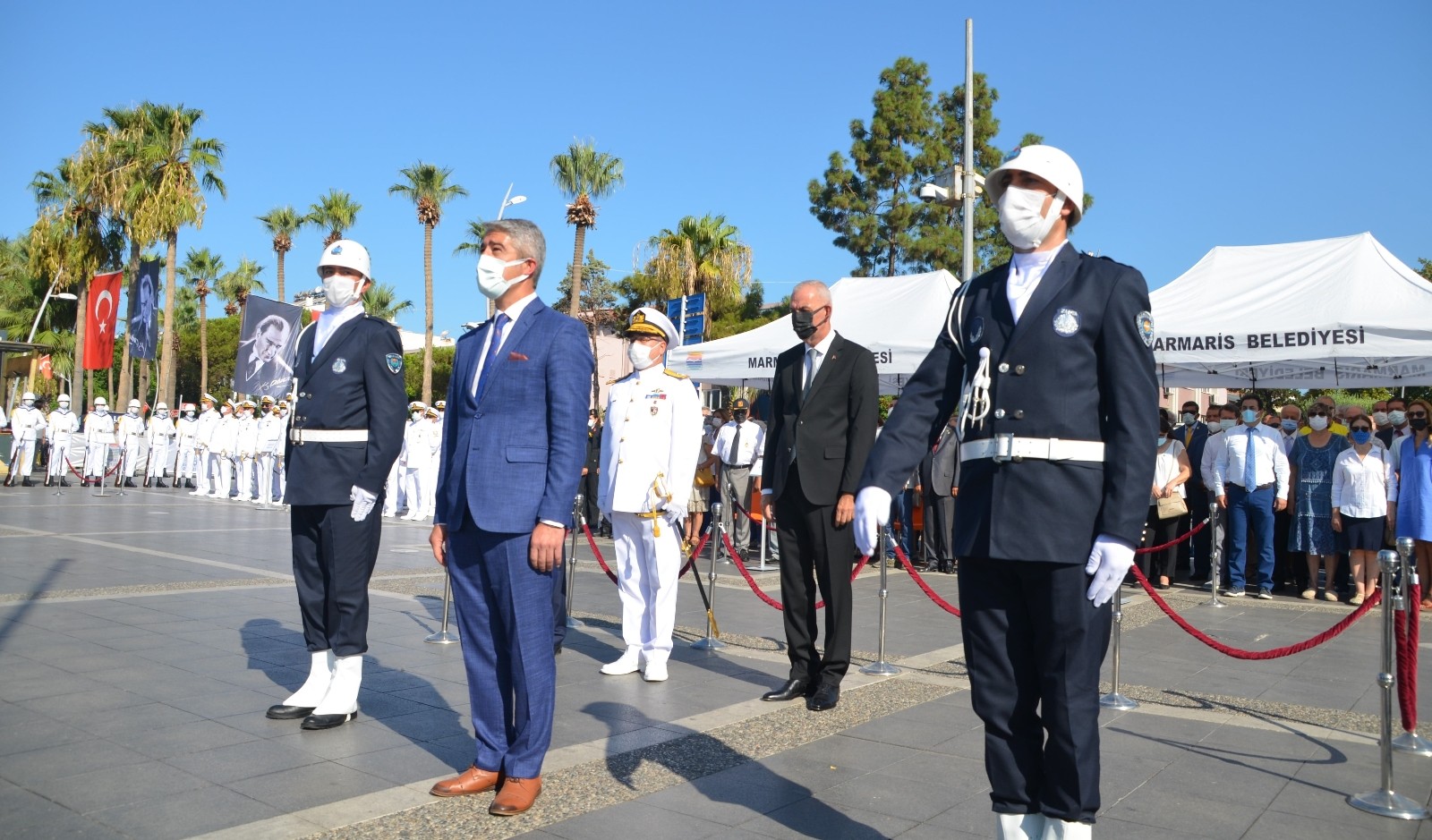 Marmaris’te ’30 Ağustos Zafer Bayramı’ kutlamaları çelenk sunma töreni ile başladı