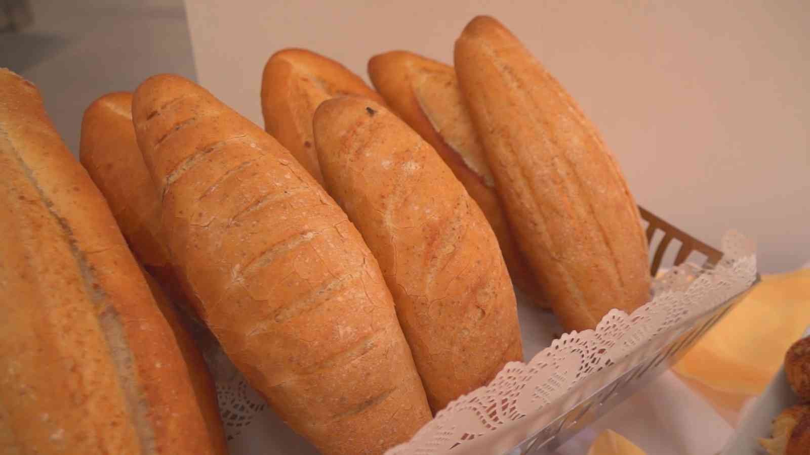 Meslek lisesi ekmek üretimine başladı