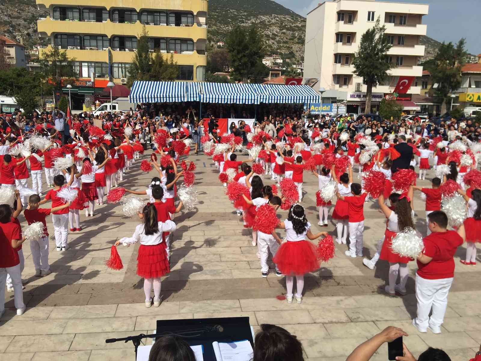 Milas’ta 23 Nisan kutlandı