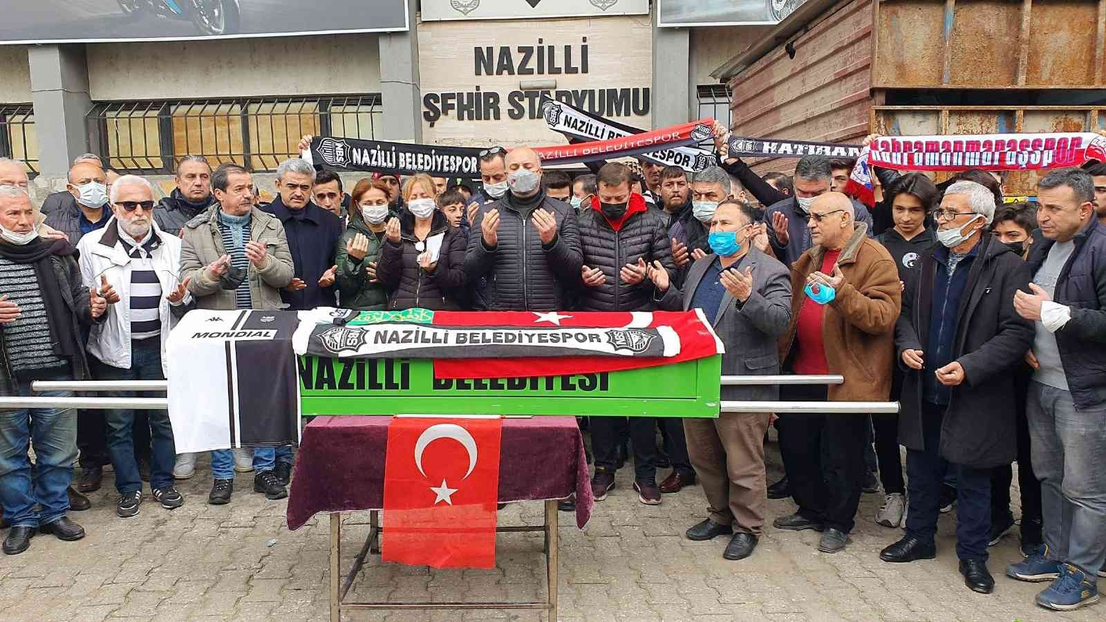 Milli futbolcu Doğan Akı toprağa verildi