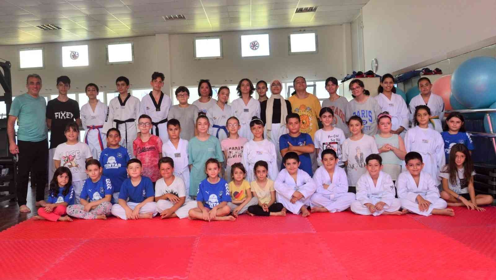Muradiye’de taekwondoya ilgi artıyor