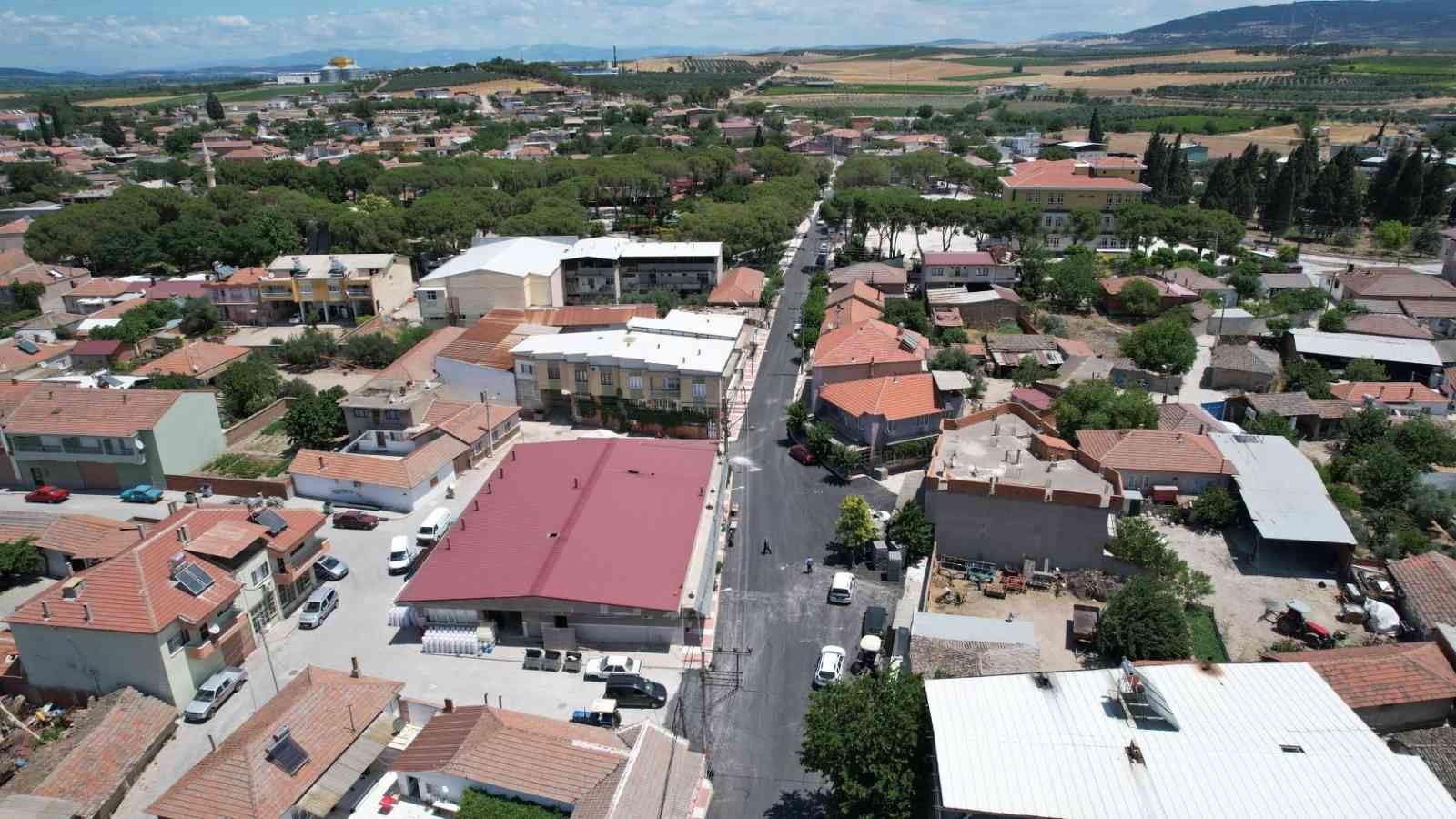 Mütevelli’de sıcak asfalt çalışmaları tamamlandı