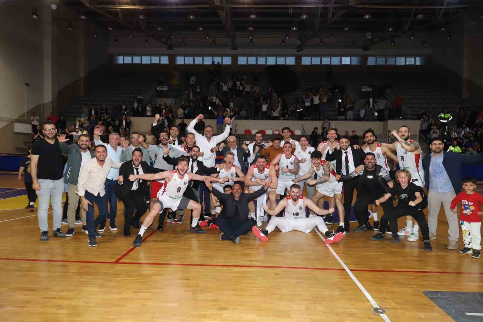 Nazilli Belediyespor Play Off’a galibiyet ile başladı
