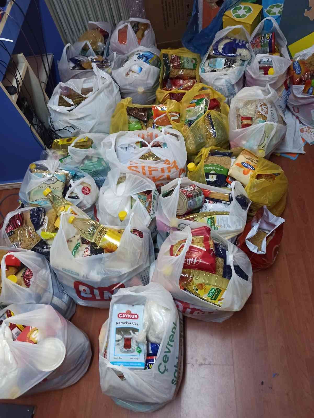 Öğrencilerden, ’Bir eksiği de sen tamamla’ projesi