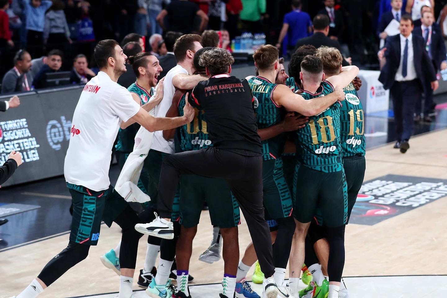 Pınar Karşıyaka, 5’te 5 yapmanın peşinde