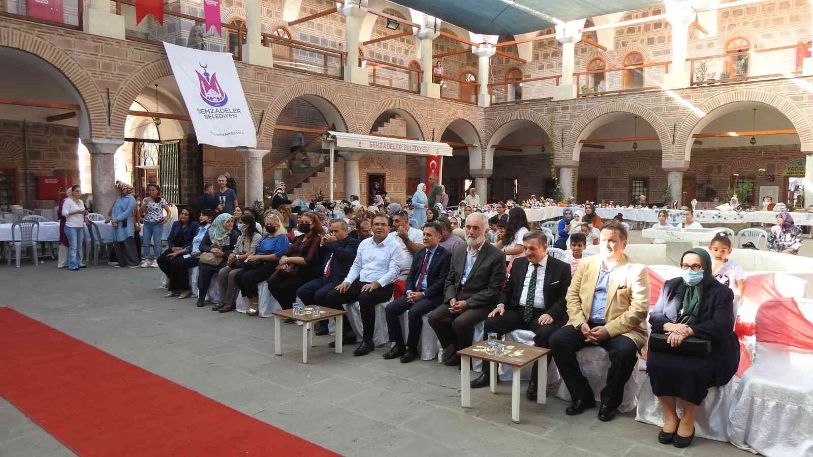 SODAM Sonbahar Sergisi’nde hayırsever Kurtoğlu anıldı