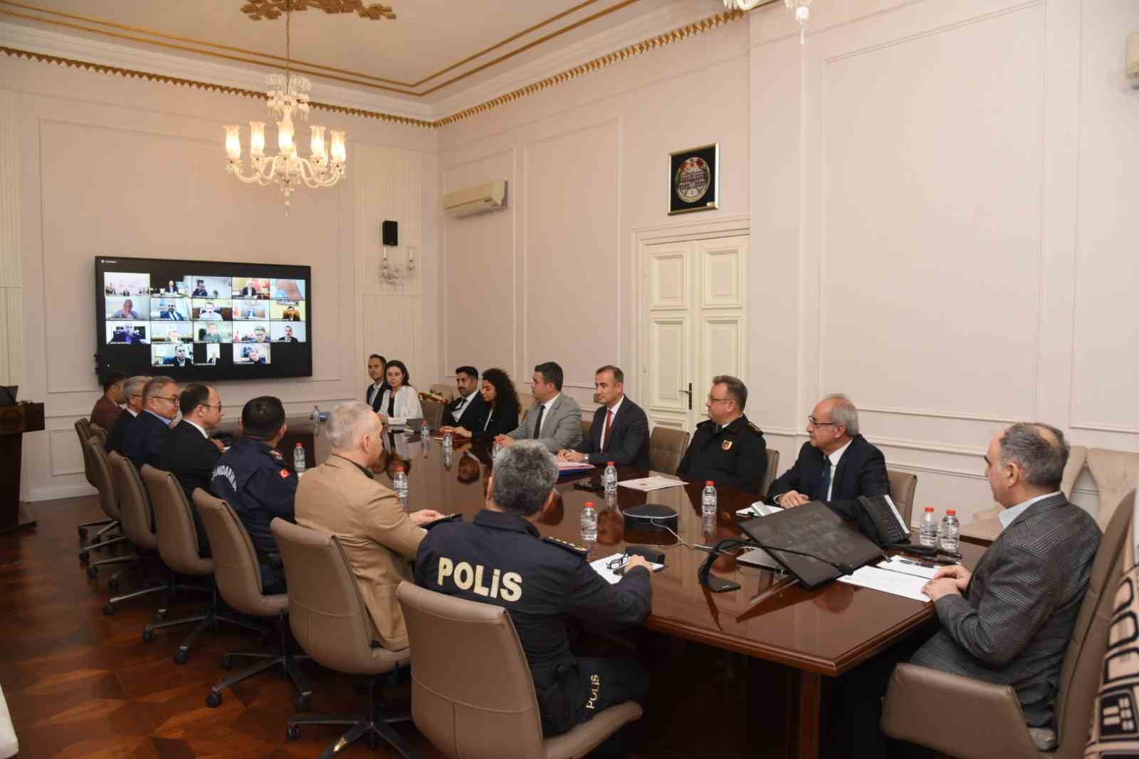 Sahipsiz hayvanlarla ilgili çalışmalar devam ediyor