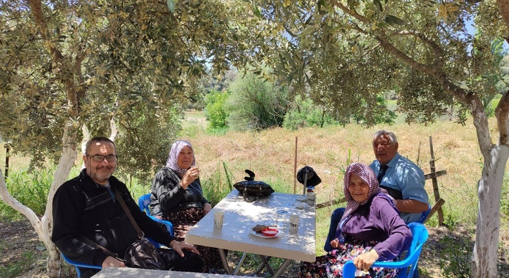 Salihli Huzurevi sakinleri doğayla buluştu