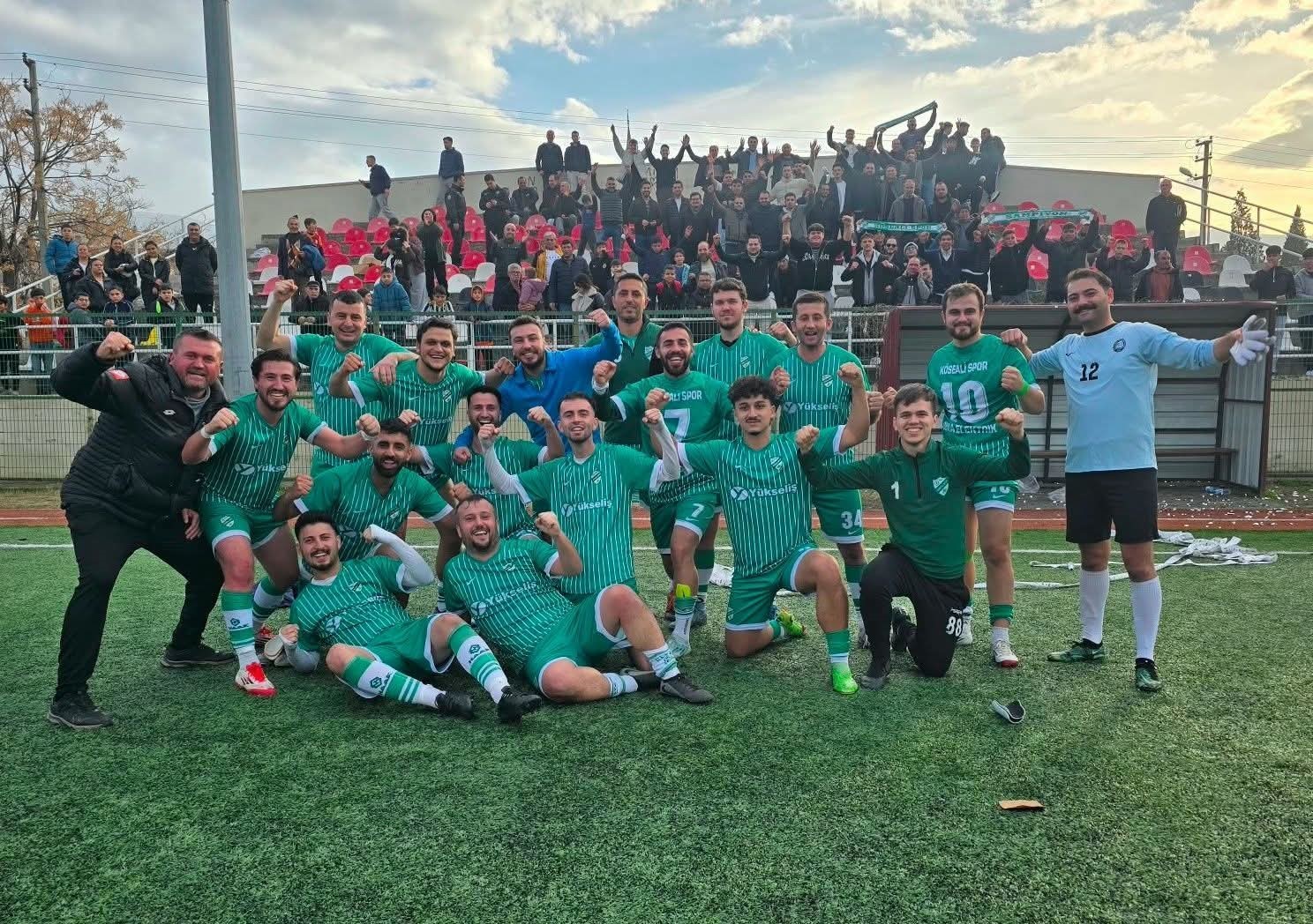 Salihli Kösealispor şampiyonluğunu ilan etti