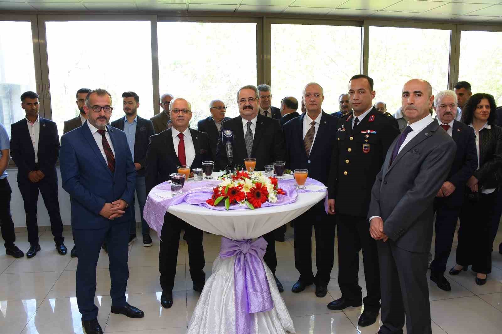 Salihli protokolü bayramlaştı