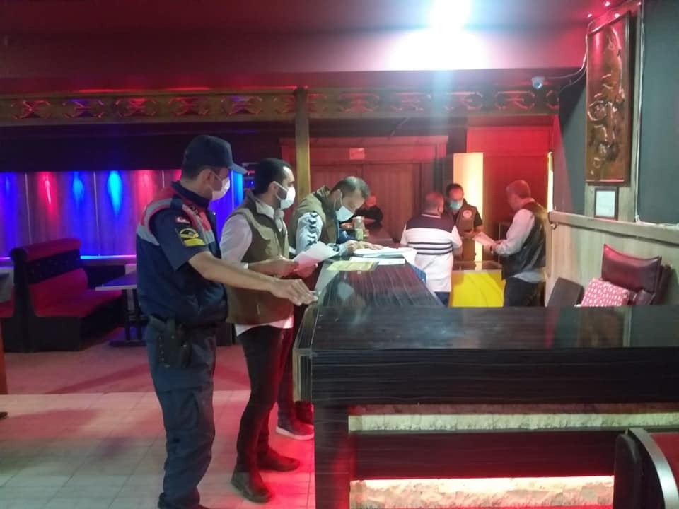 Salihli’de gece kulüpleri denetlendi