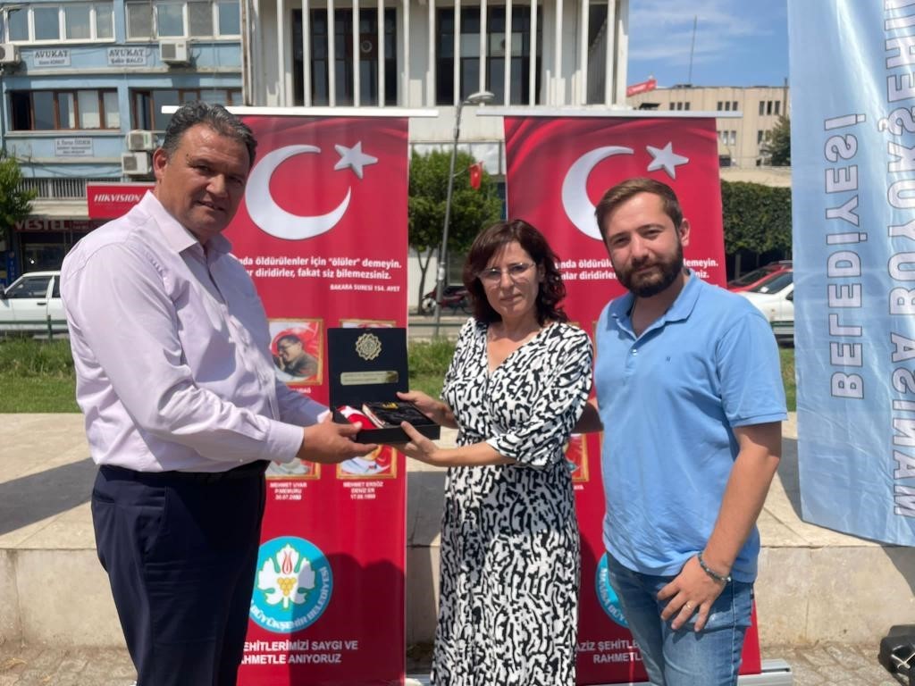 Salihli’de şehitler için anma programı düzenlendi