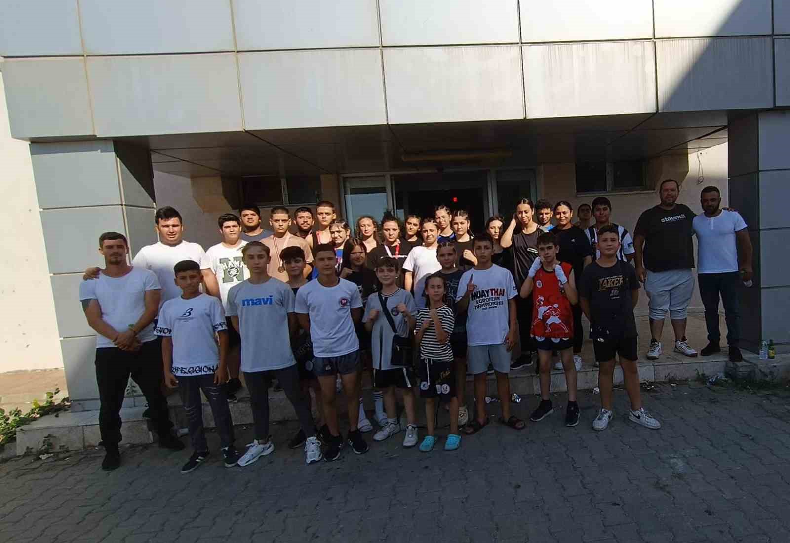 Salihli’ye muaythaiden 27 madalya