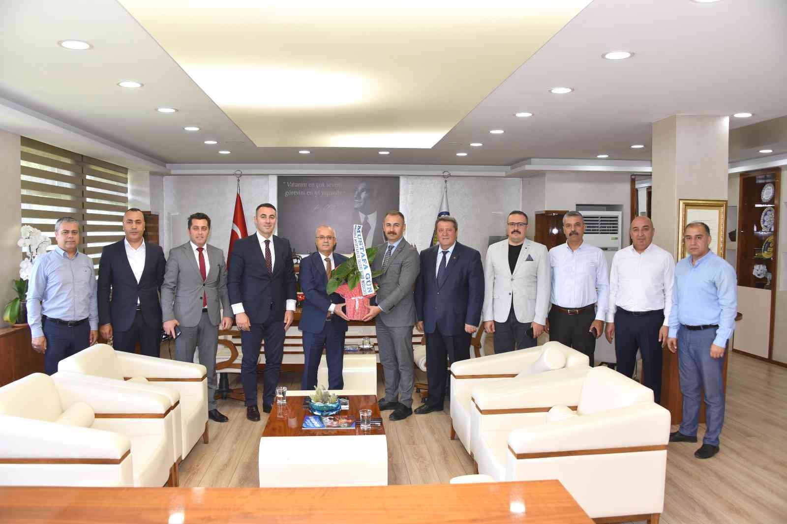 Salihli’ye yapılacak hizmetler değerlendirildi