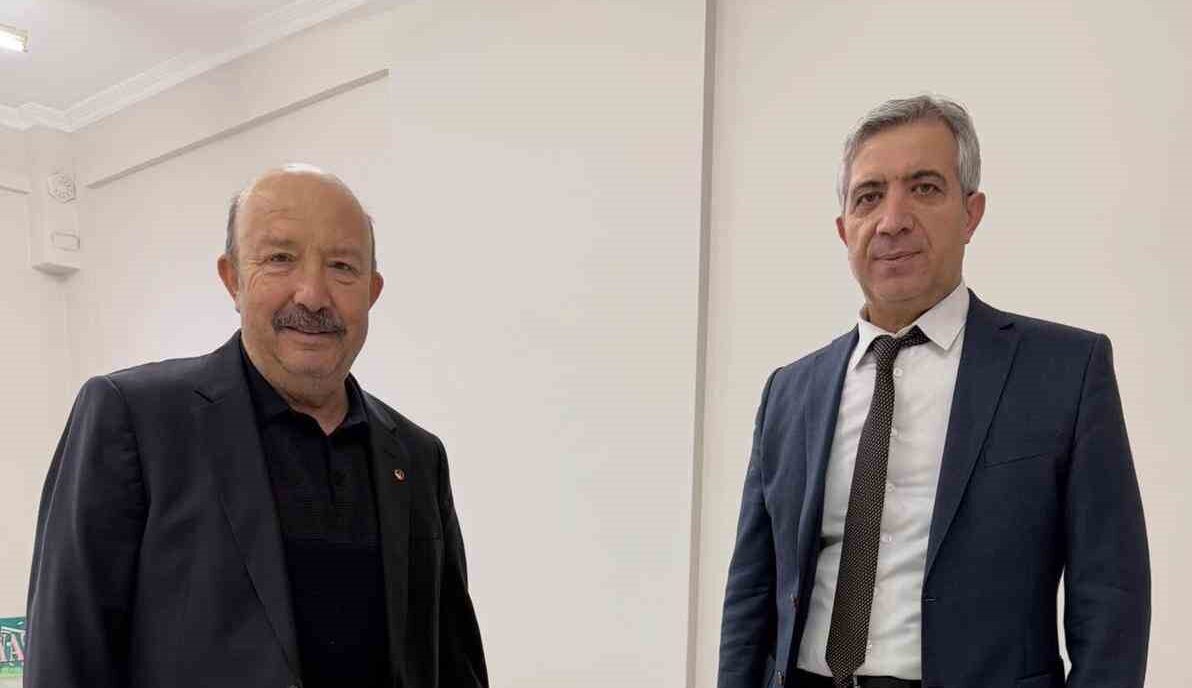 Sarıgöl ve Alaşehir’de 430 gıda yardım paketi dağıtıldı