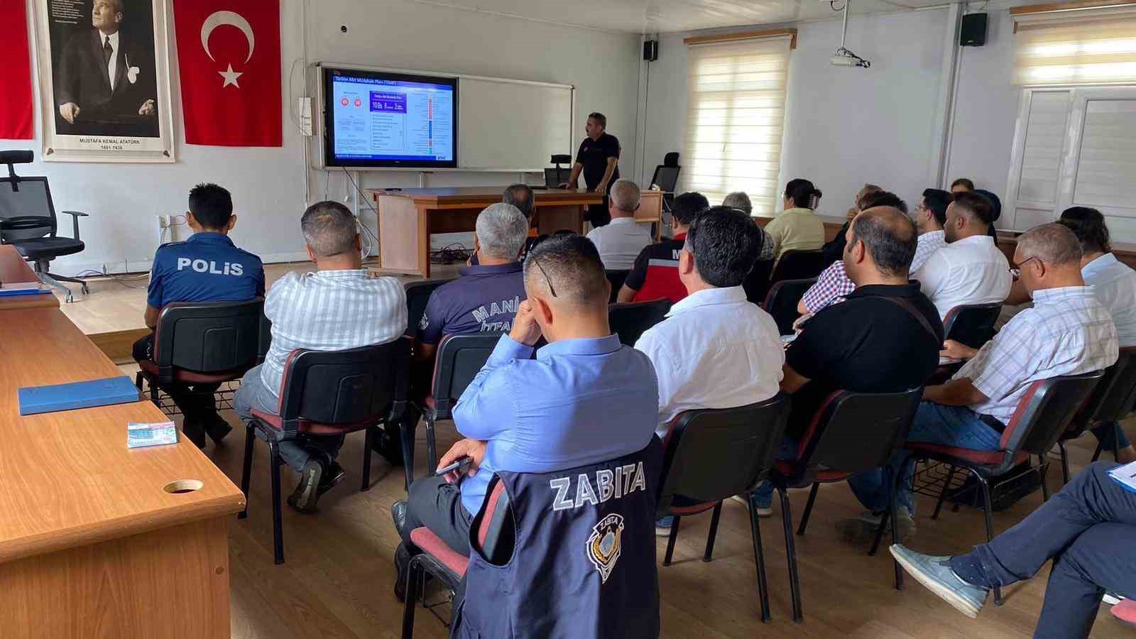 Sarıgöl’de afete hazırlık eğitimi verildi