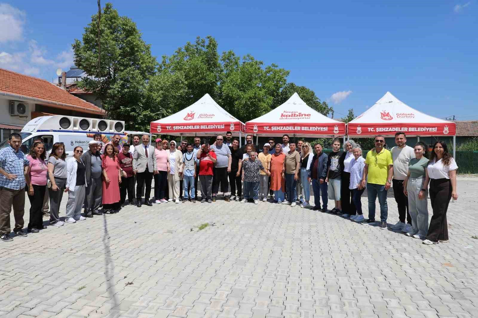 Şehzadeler Engelsiz Yaşam Merkezi’nde anlamlı buluşma