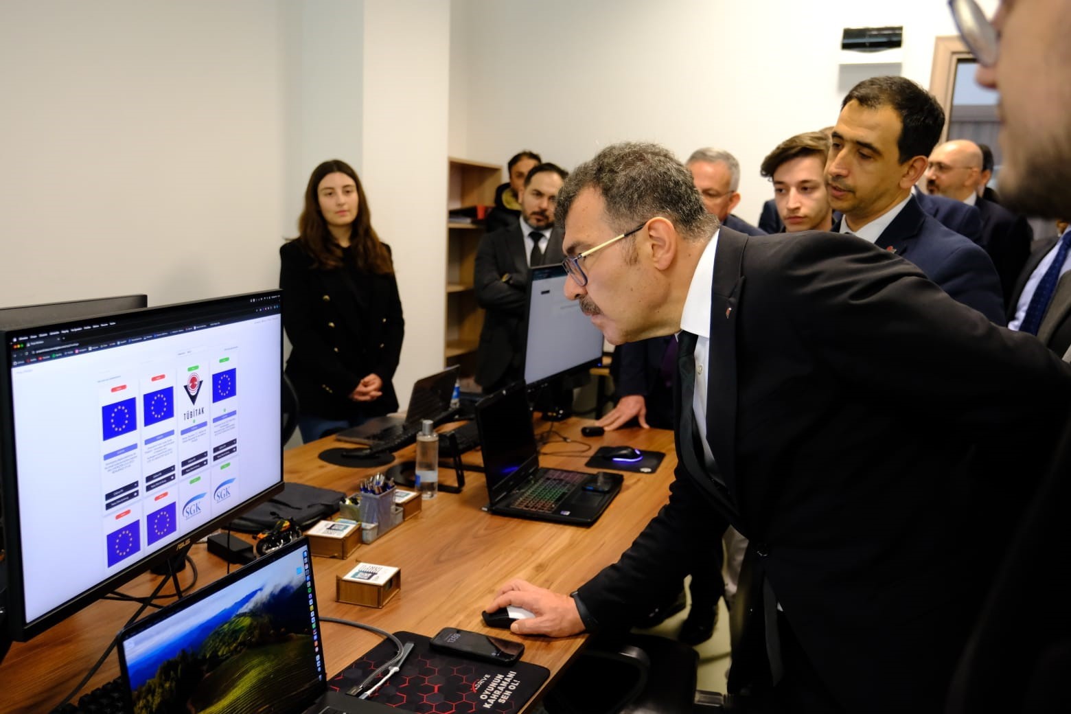 TÜBİTAK Başkanı Prof. Dr. Mandal’dan Manisa CBÜ Teknokent’te inceleme