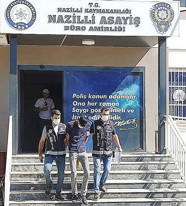 Takip ettiği kişilerin cep telefonunu çalıyordu, yakalandı