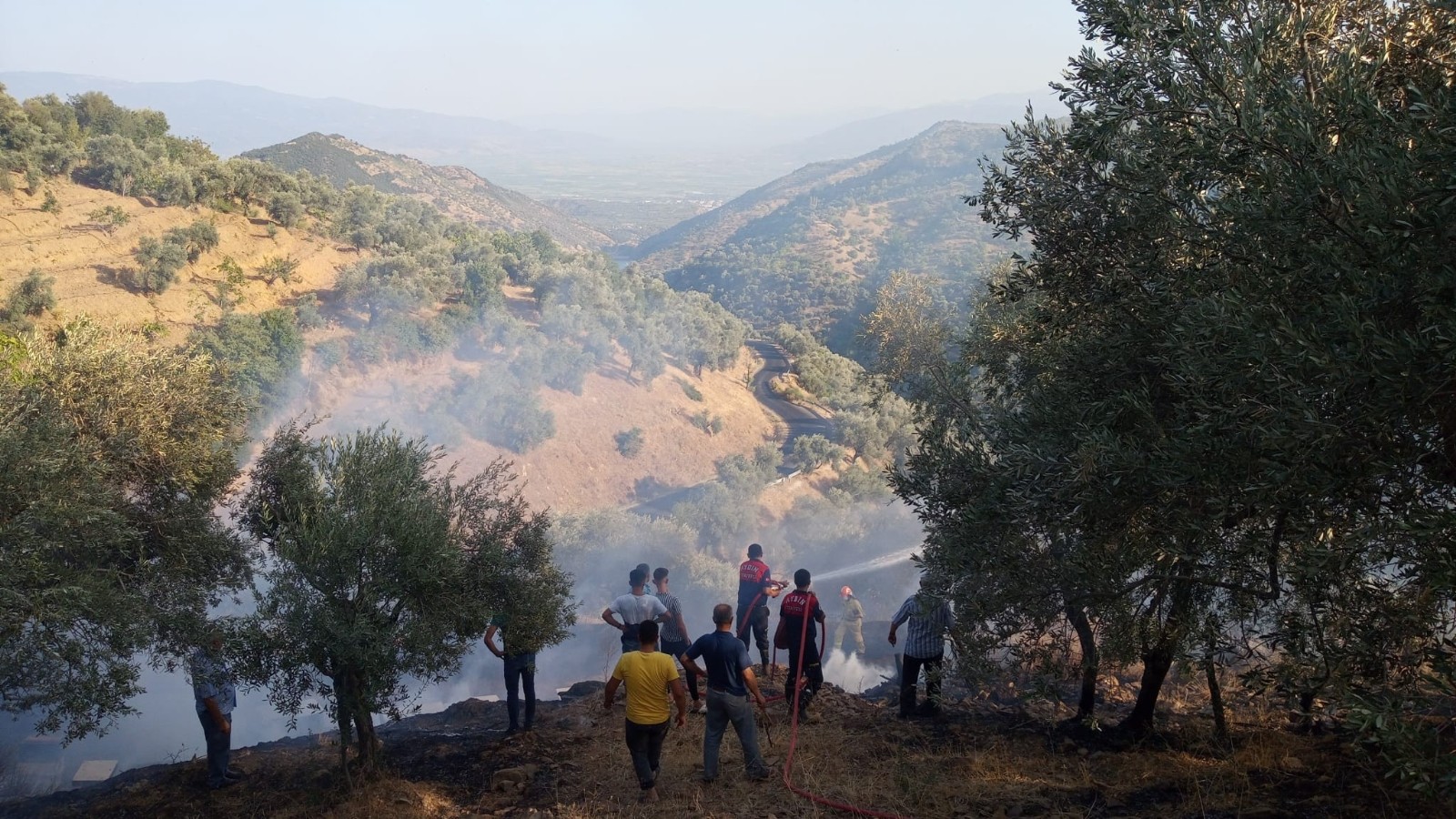 Tarım arazisinde çıkan yangın kontrol altına alındı