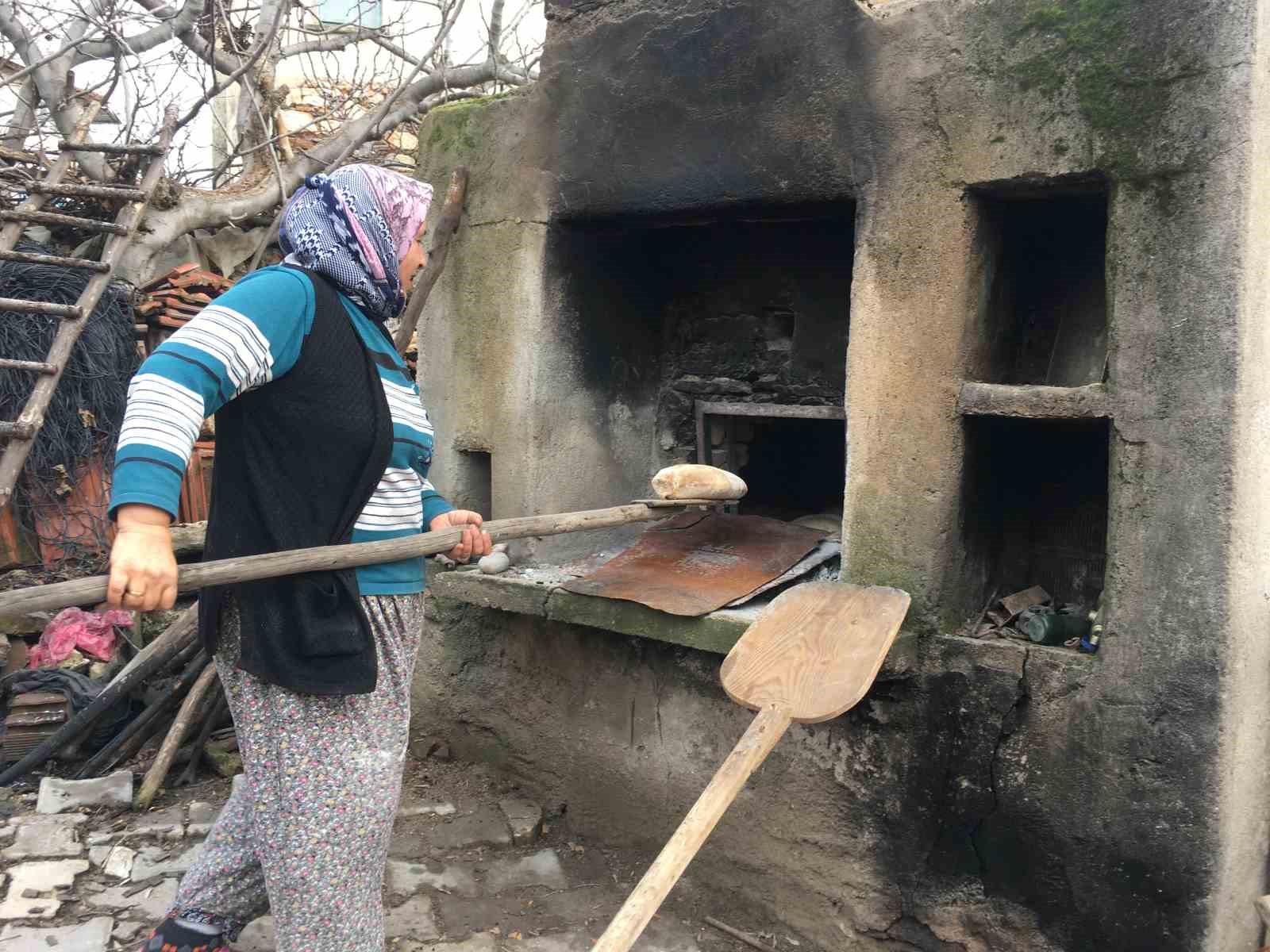 Taş fırından sofraya: Kızılca’nın 30 gün bayatlamayan ekmeği