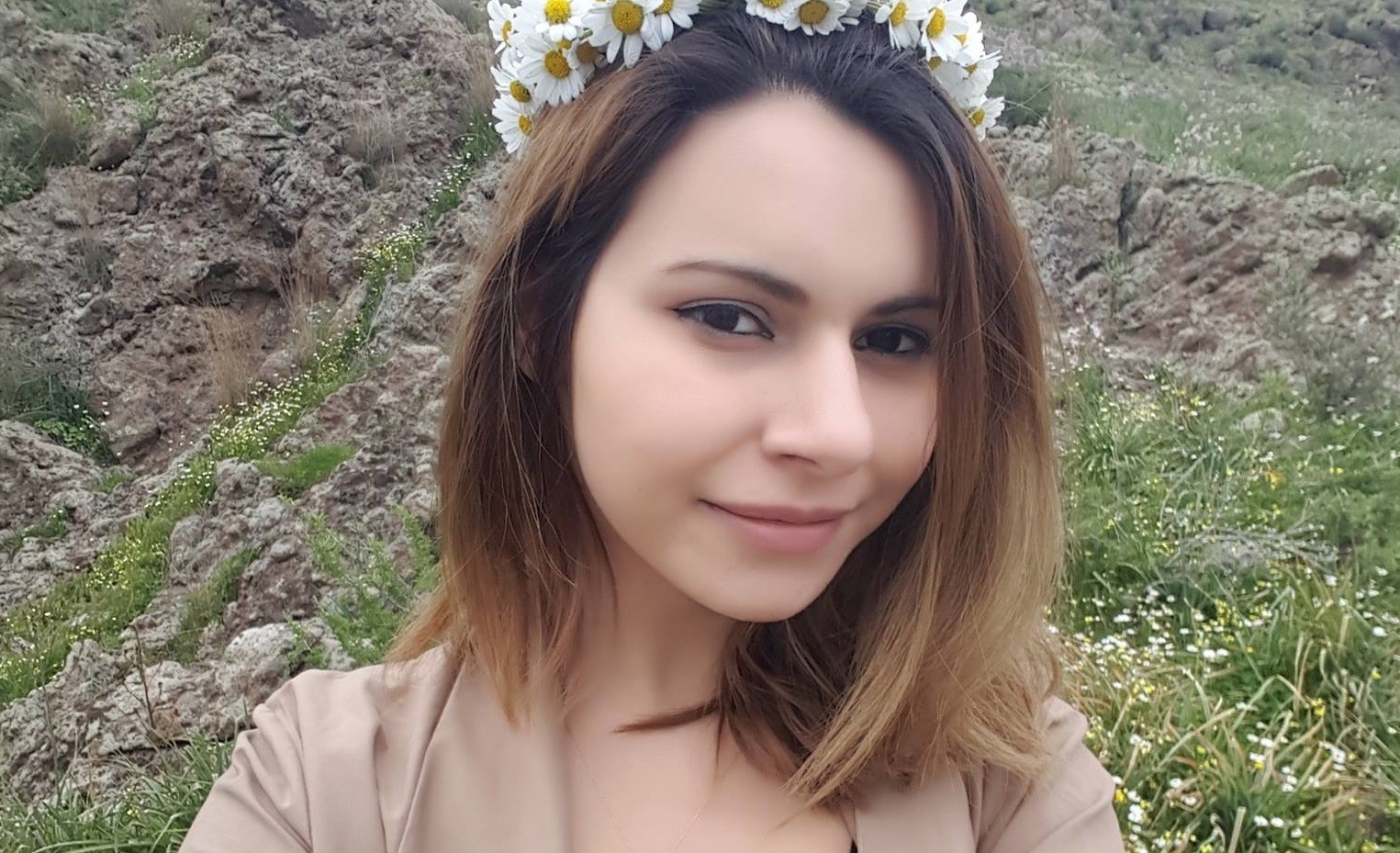 Teras katından düşen Derya konuştu: ’Kimse tarafından itilmedim’