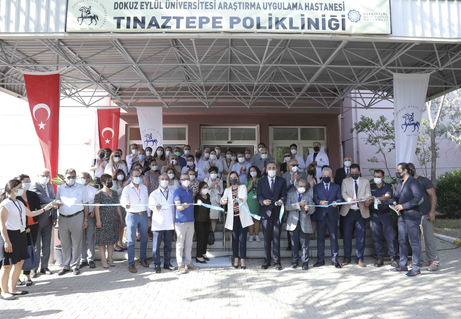 Tınaztepe polikliniği İzmirlilere hizmet verecek
