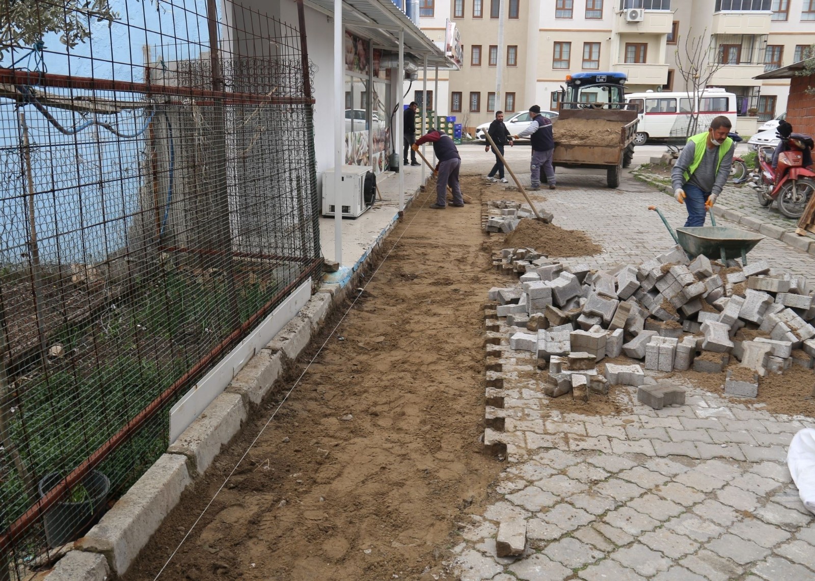 Turgutlu’da mahallelerin ihtiyaçları doğrultusunda çalışmalar yapılıyor