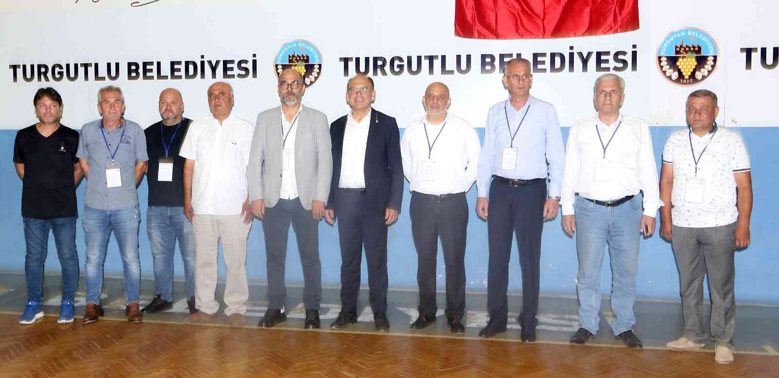 Turgutluspor Yönetim Kurulu’nda görev dağılımı yapıldı
