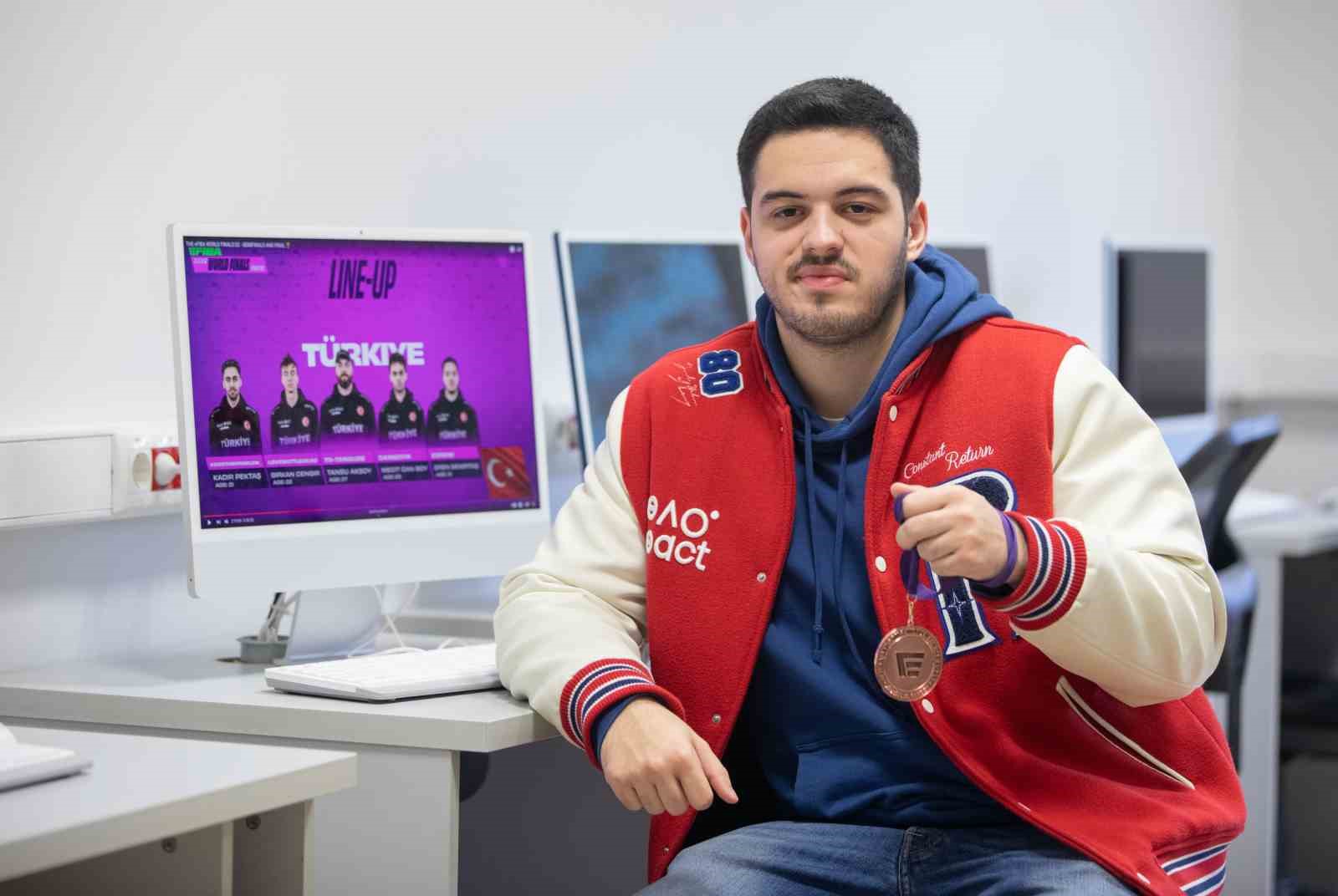 Türkiye’yi E-sporda gururlandıran başarı