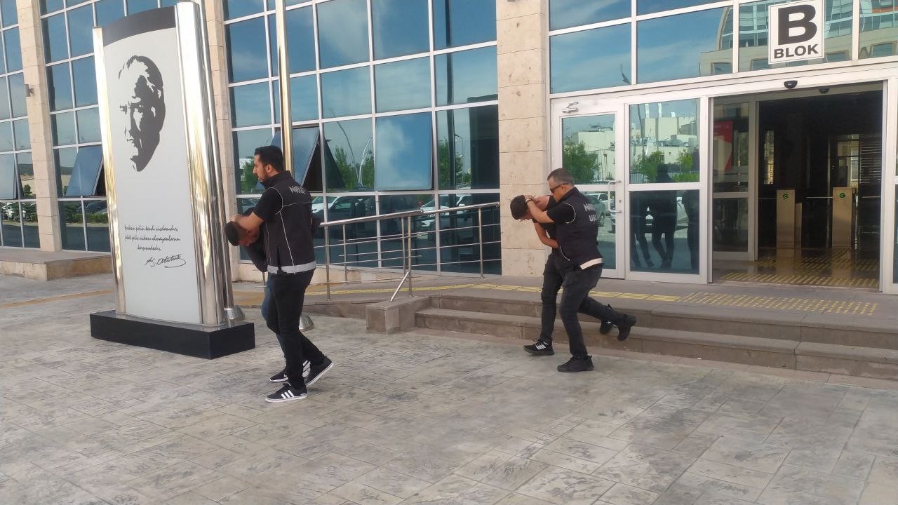 Uşak’ta 200 bin liralık uyuşturucuyla yakalanan şüpheli tutuklandı