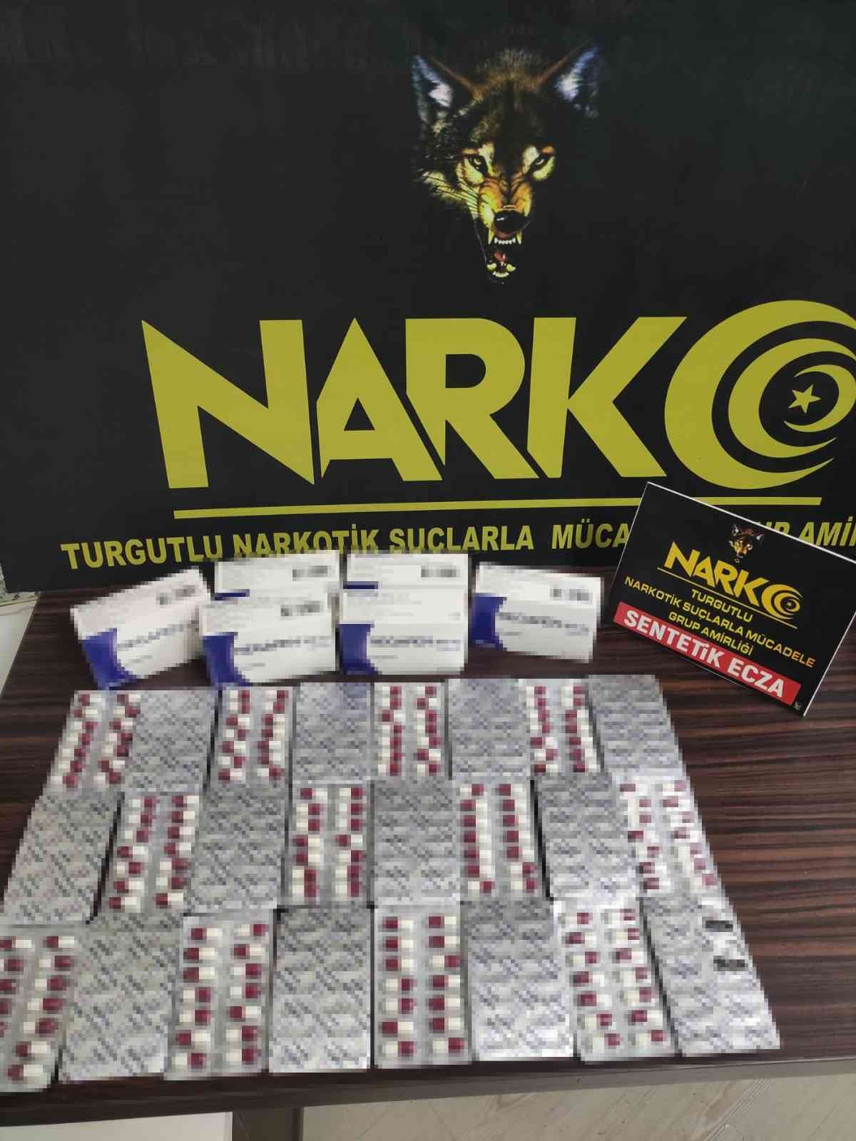 Üzerinde uyuşturucu çıkan şahıslar gözaltına alındı