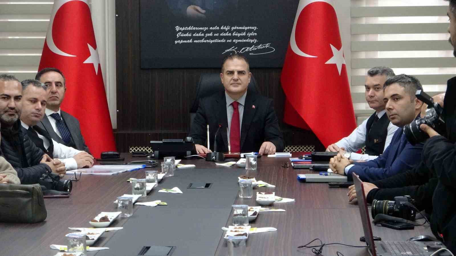 Vali Akbıyık: ‘6 bin 941 güvenlik görevlimiz ile Muğla’nın huzurunu sağlamaya çalışıyoruz’