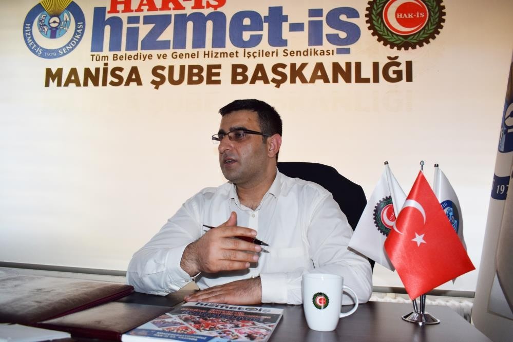 “Vergi dilimlerini aşağı çekmemiz gerekiyor”
