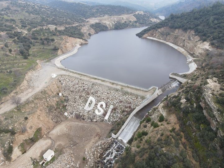 Yağışlar Yenipazar’daki göleti doldurdu