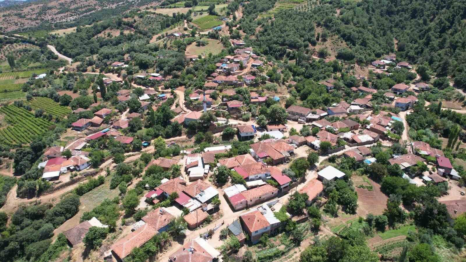 Yağmurlar Mahallesi’nde 13 milyonluk yatırımında üstyapı başladı