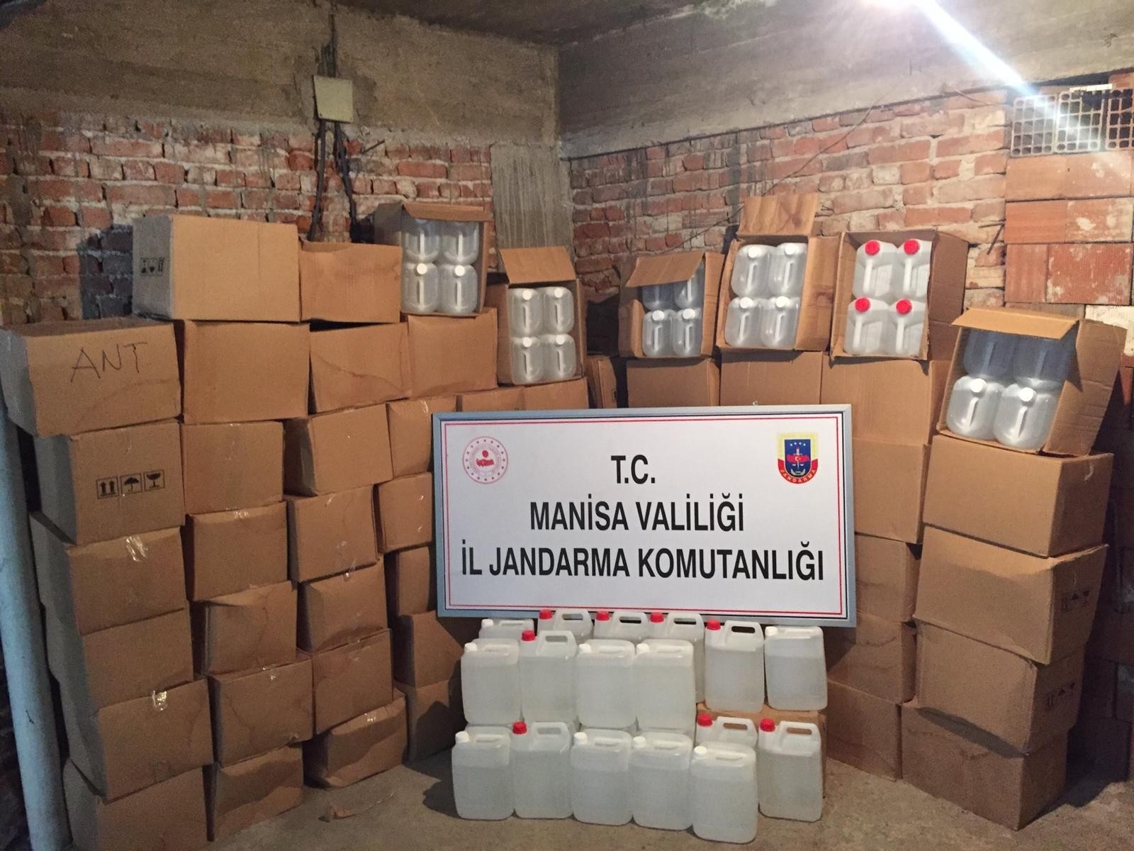 Yasa dışı alkol üreten şahıs gözaltında