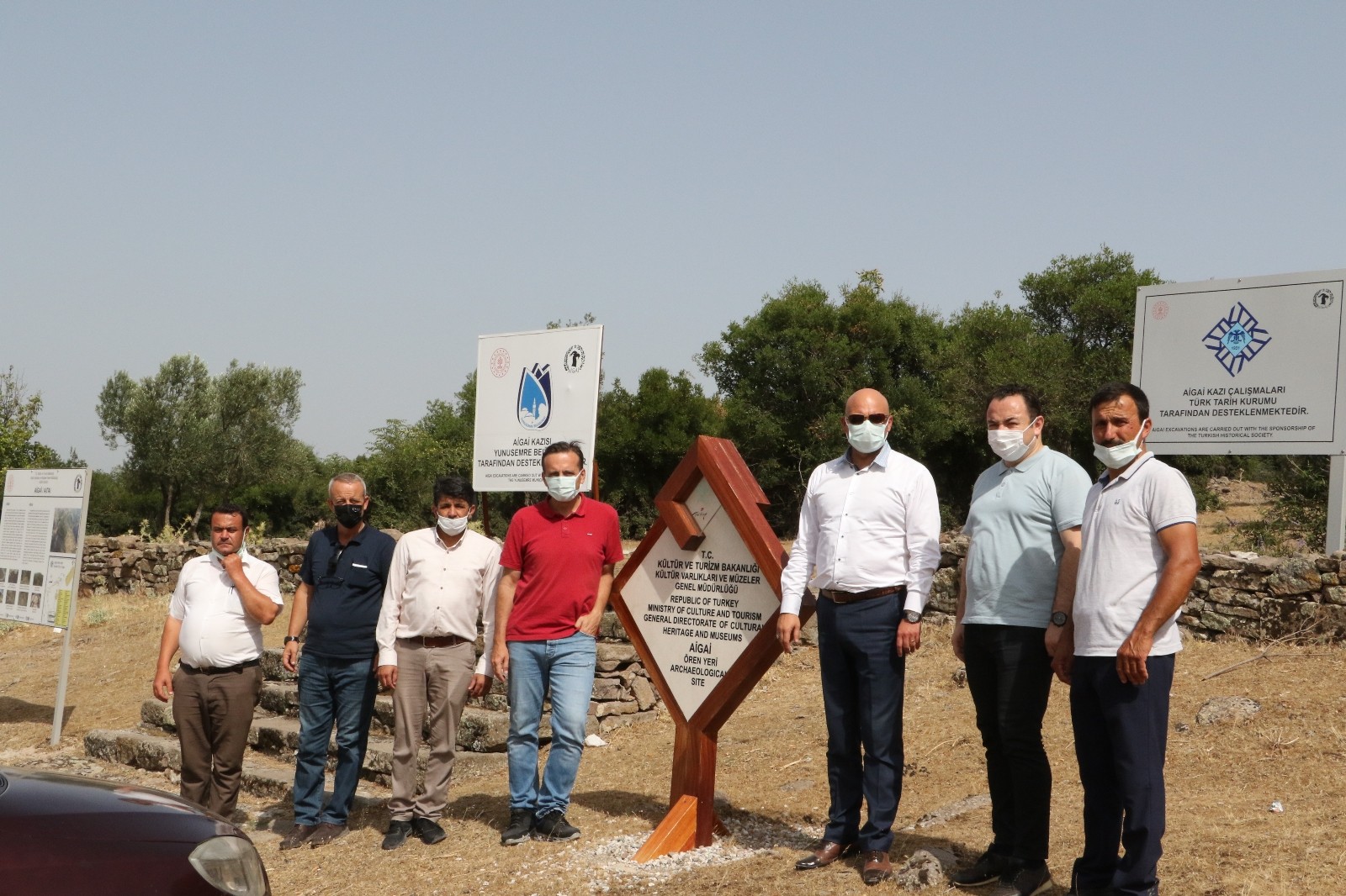 Yuntdağı’nda yol çalışmaları Aigai’den başladı